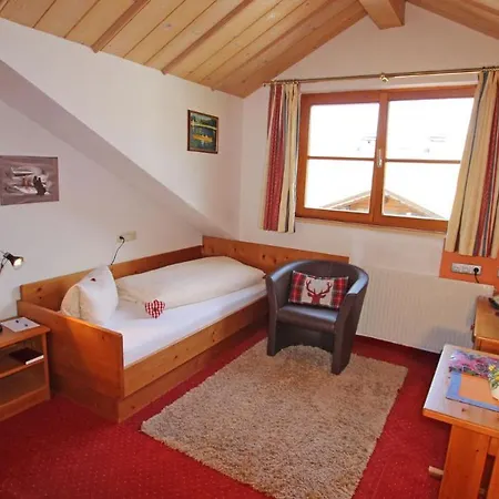 Hotel Alpin Ehrwald Kamer foto