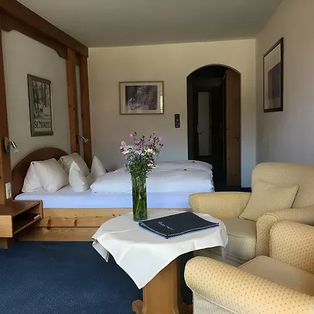 Hotel Alpin Ehrwald Buitenkant foto
